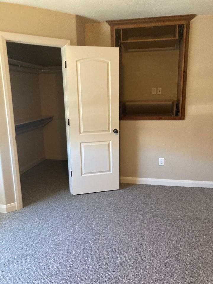 370 W 1425 N #40 - Photo 6 of 16