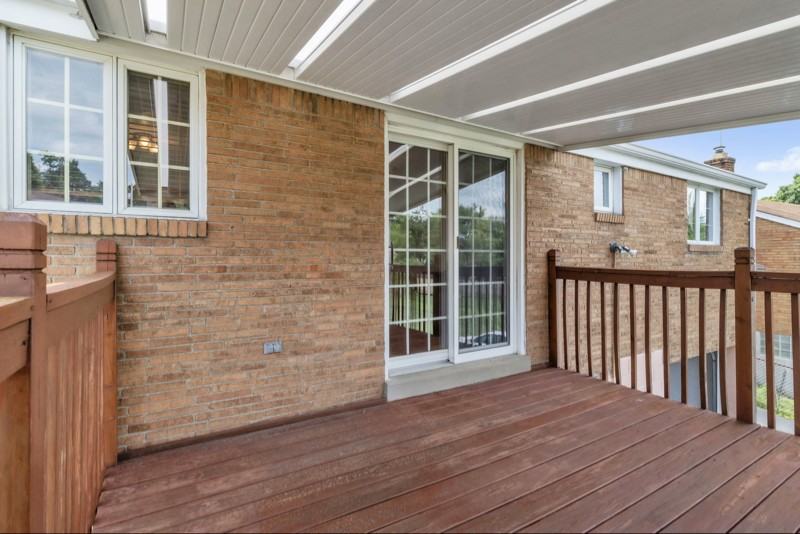 2054 Noblestown Rd - Photo 3 of 6
