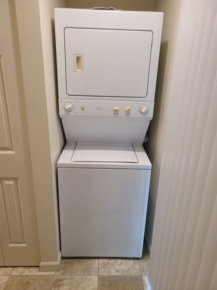 14824 W Hidden Creek Ct - Photo 2 of 13