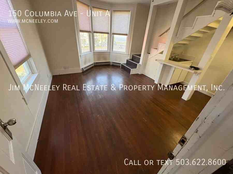 150 Columbia Ave #A - Photo 3 of 13