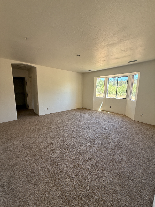 55 Sunset Ln - Photo 4 of 19