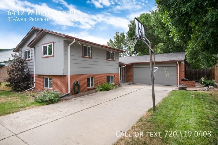 6412 W Brittany Pl - Photo 3 of 47