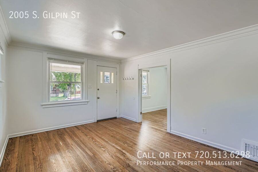 2005 S Gilpin St - Photo 4 of 27