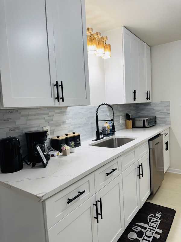 213 Palm Dr - Photo 6 of 28