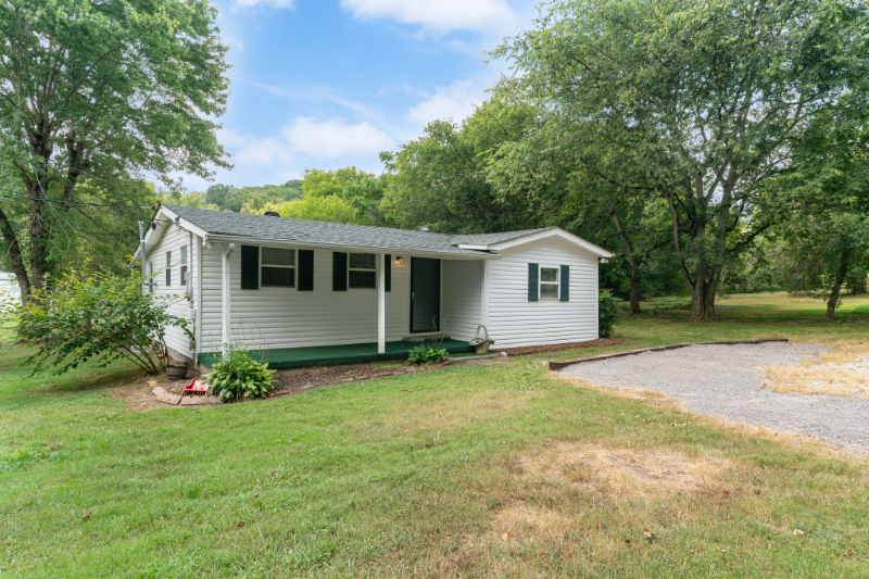 11 Beasley Bend Rd - Photo 2 of 19