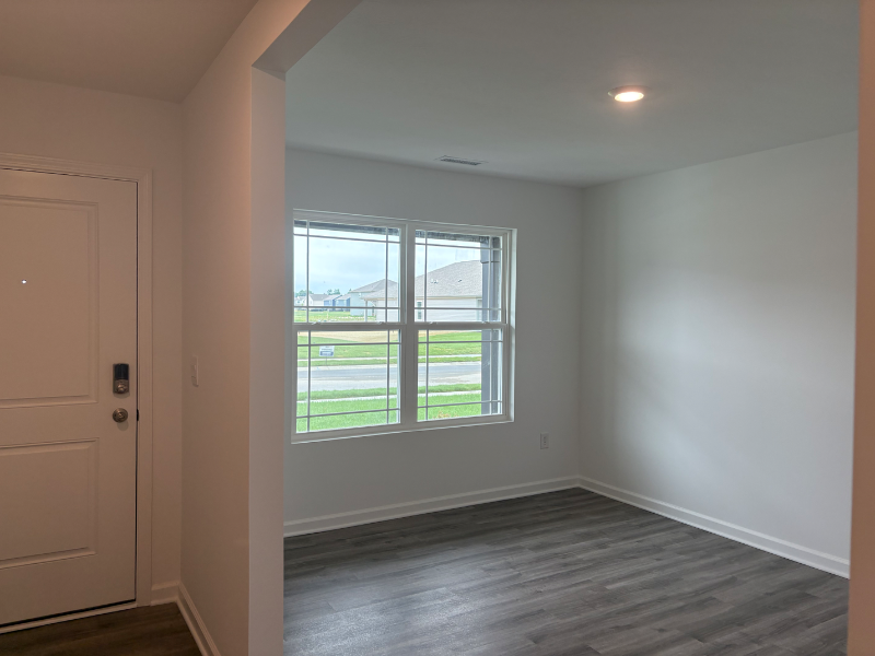 3315 Godby Dr - Photo 2 of 15