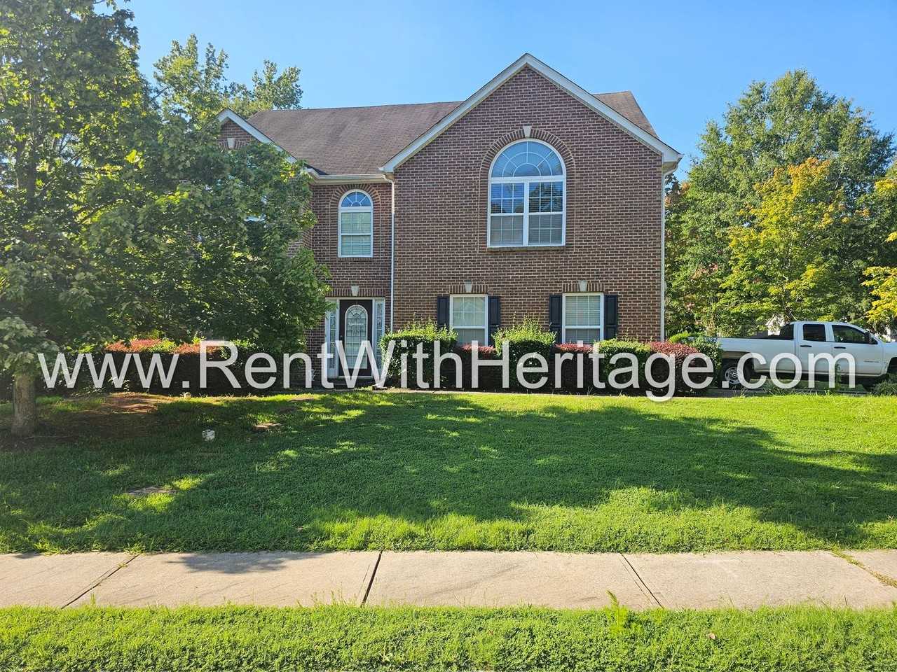 61 Briandwood Dr - Photo 2 of 50