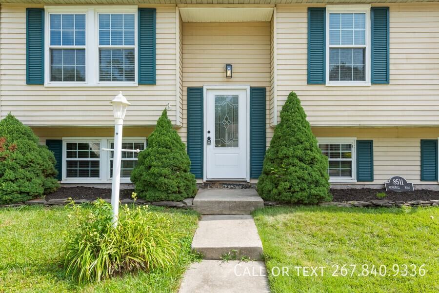 8511 Woodfall Rd - Photo 3 of 28