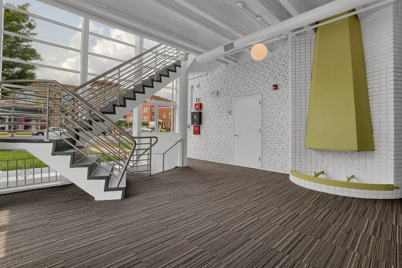 4500 S Kingshighway Blvd - Photo 3 of 20