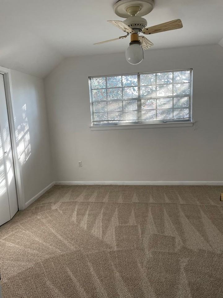 733 Bradford Drive - Photo 5 of 15