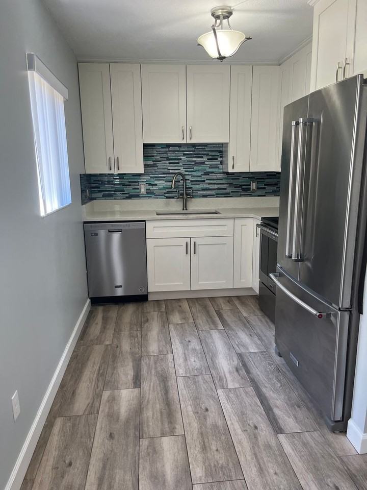 3300 Fox Chase Cir N #213