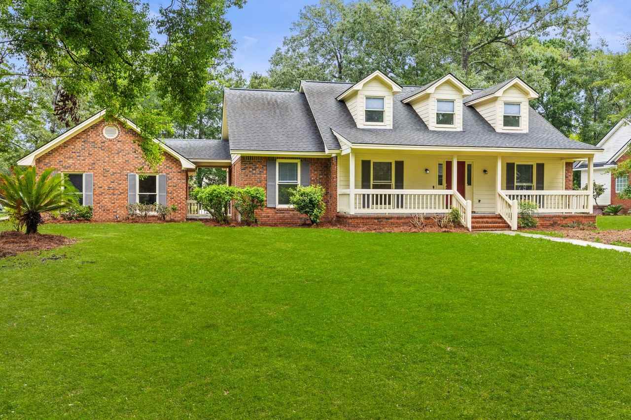 390 Steele Wood Dr - Photo 2 of 39