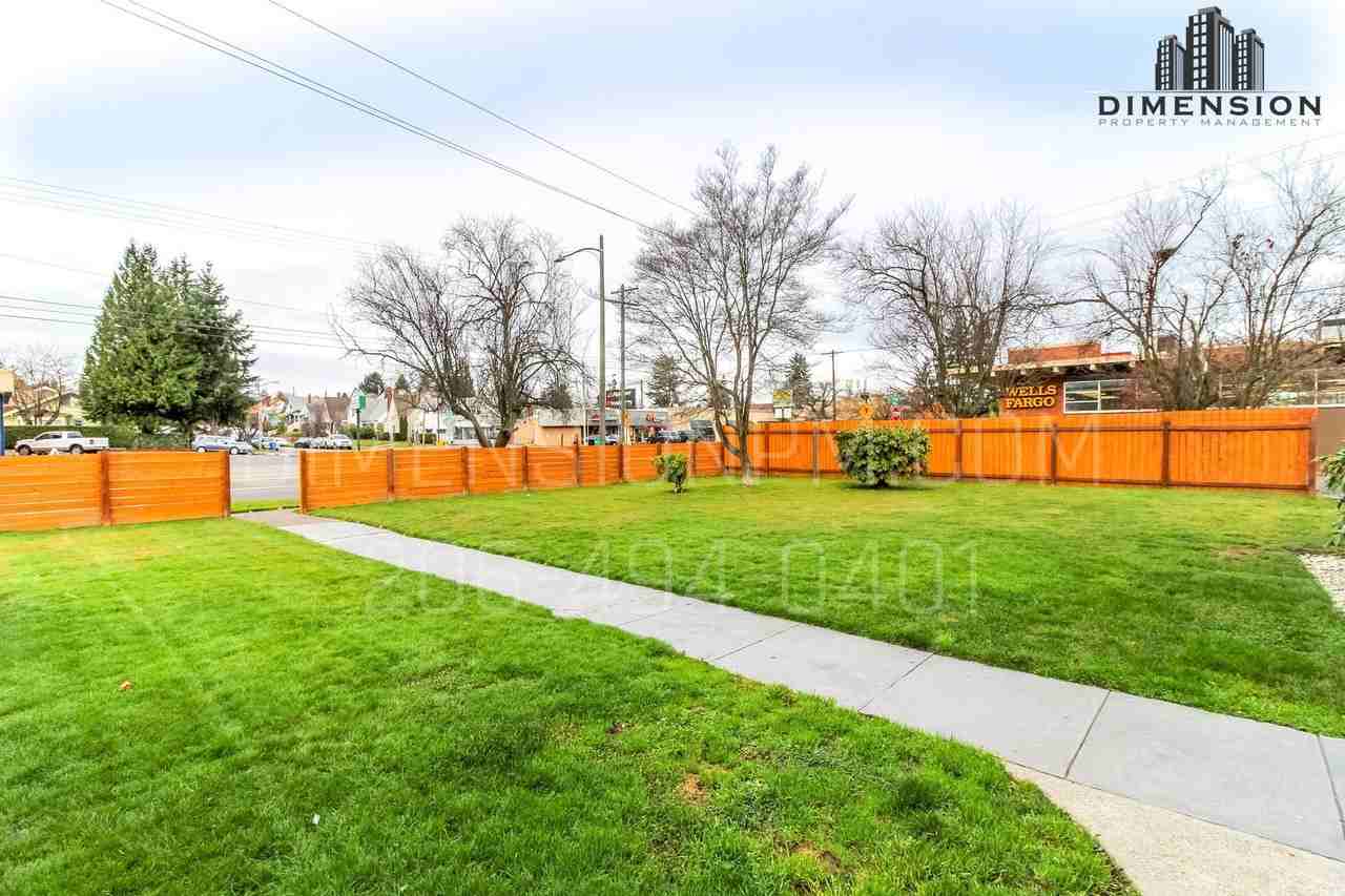 5401 Pacific Apartments - Photo 3 of 10