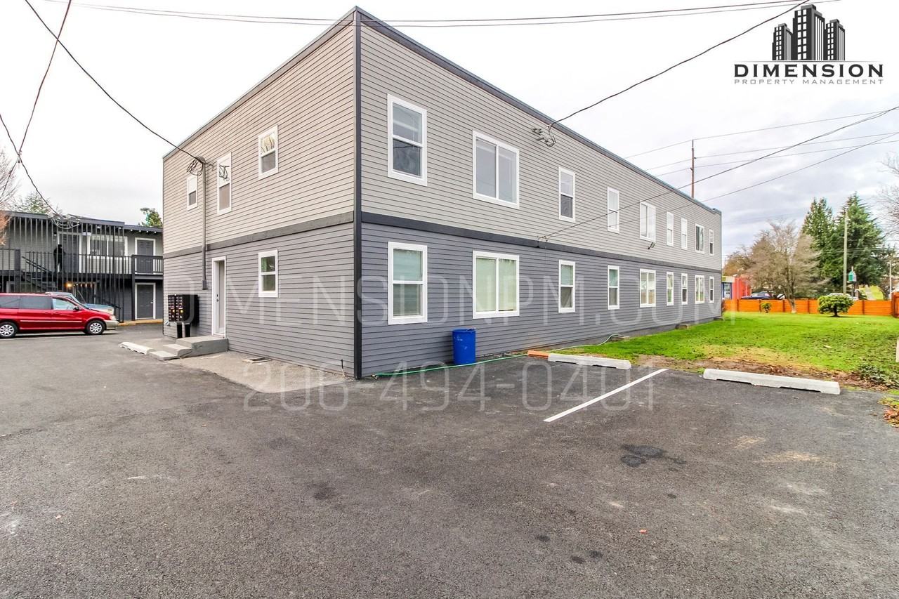 5401 Pacific Apartments - Photo 5 of 10