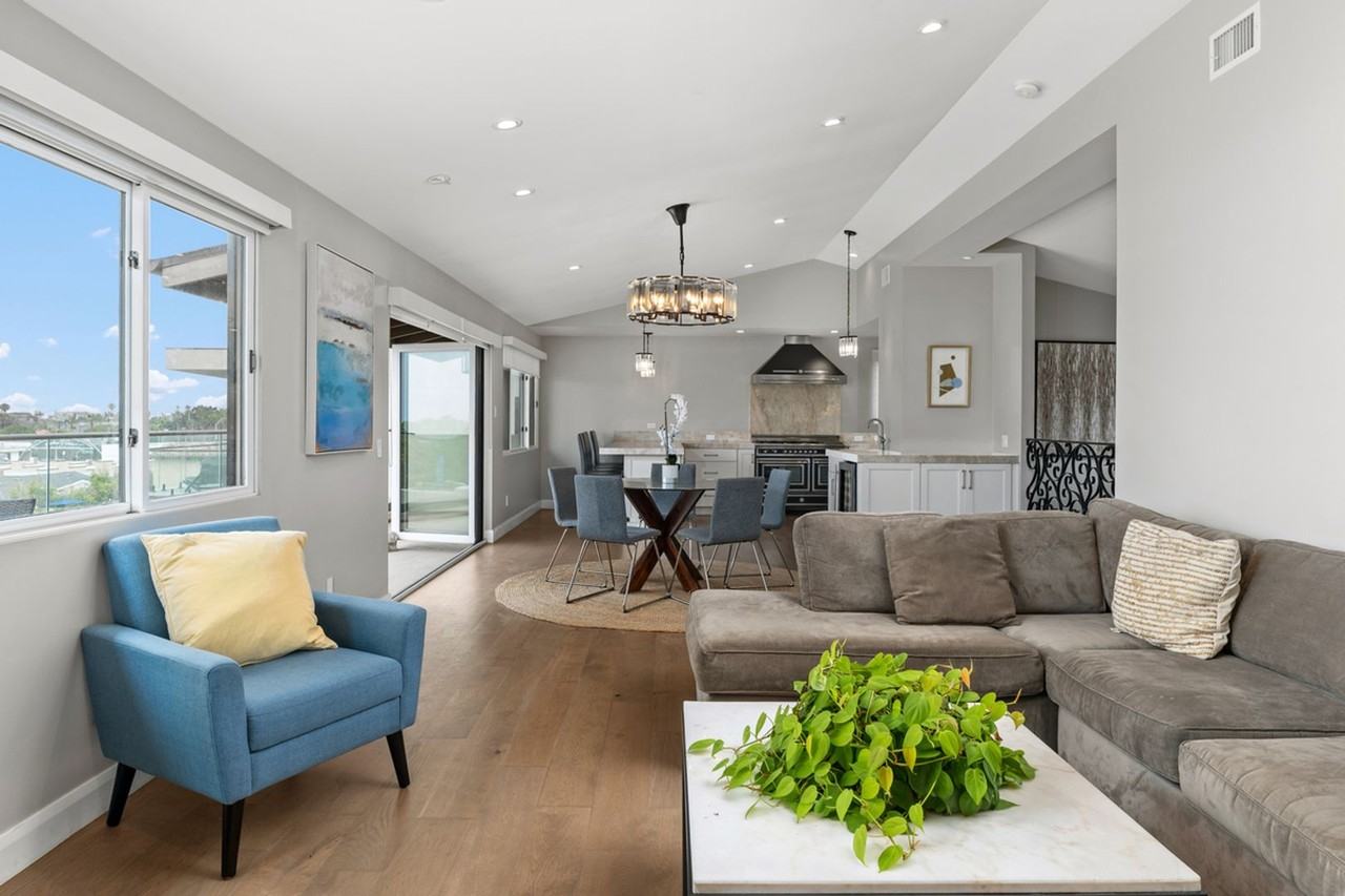 201 S Rios Ave - Photo 7 of 38