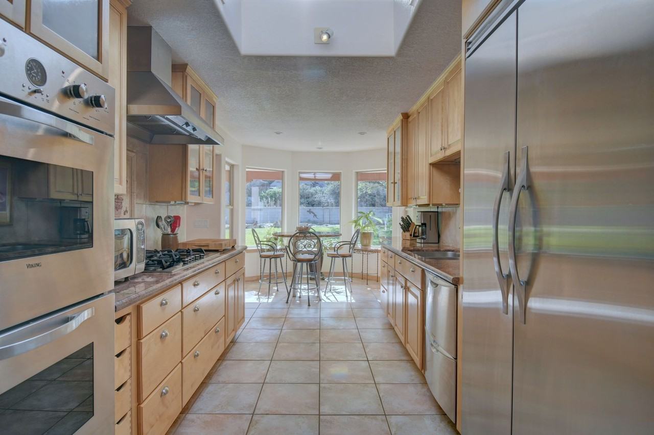 3112 Camino De La Sierra Ne - Photo 7 of 27