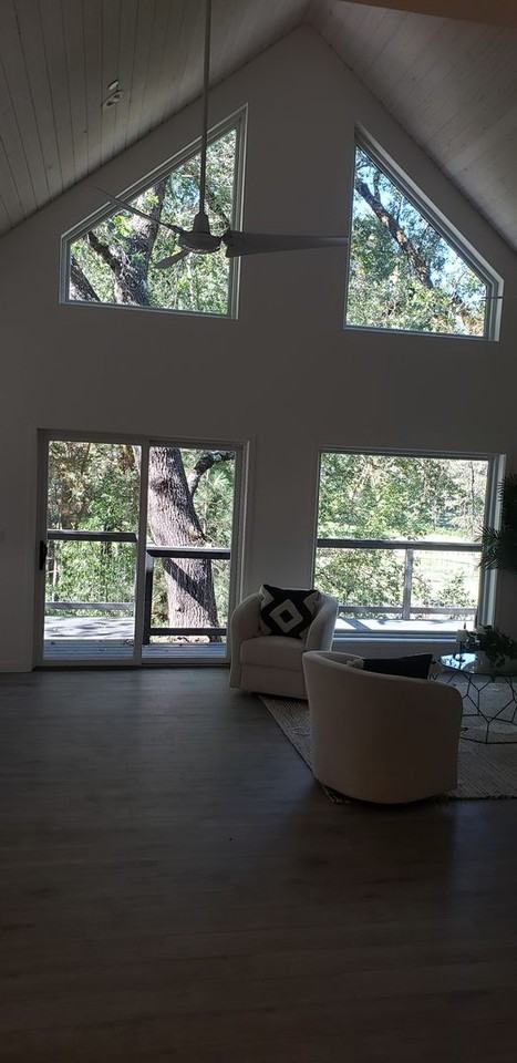 16325 Tee Rd - Photo 2 of 6