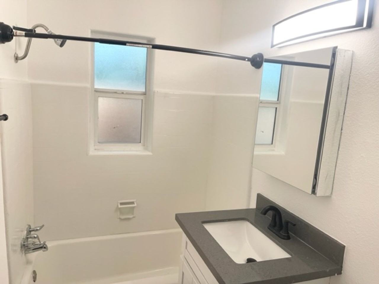 Remodeled one level apartments - Photo 7 of 23