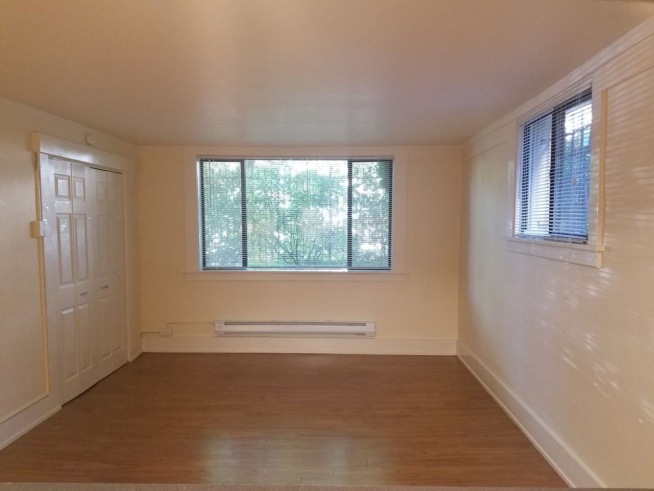 Harvard - Photo 3 of 31