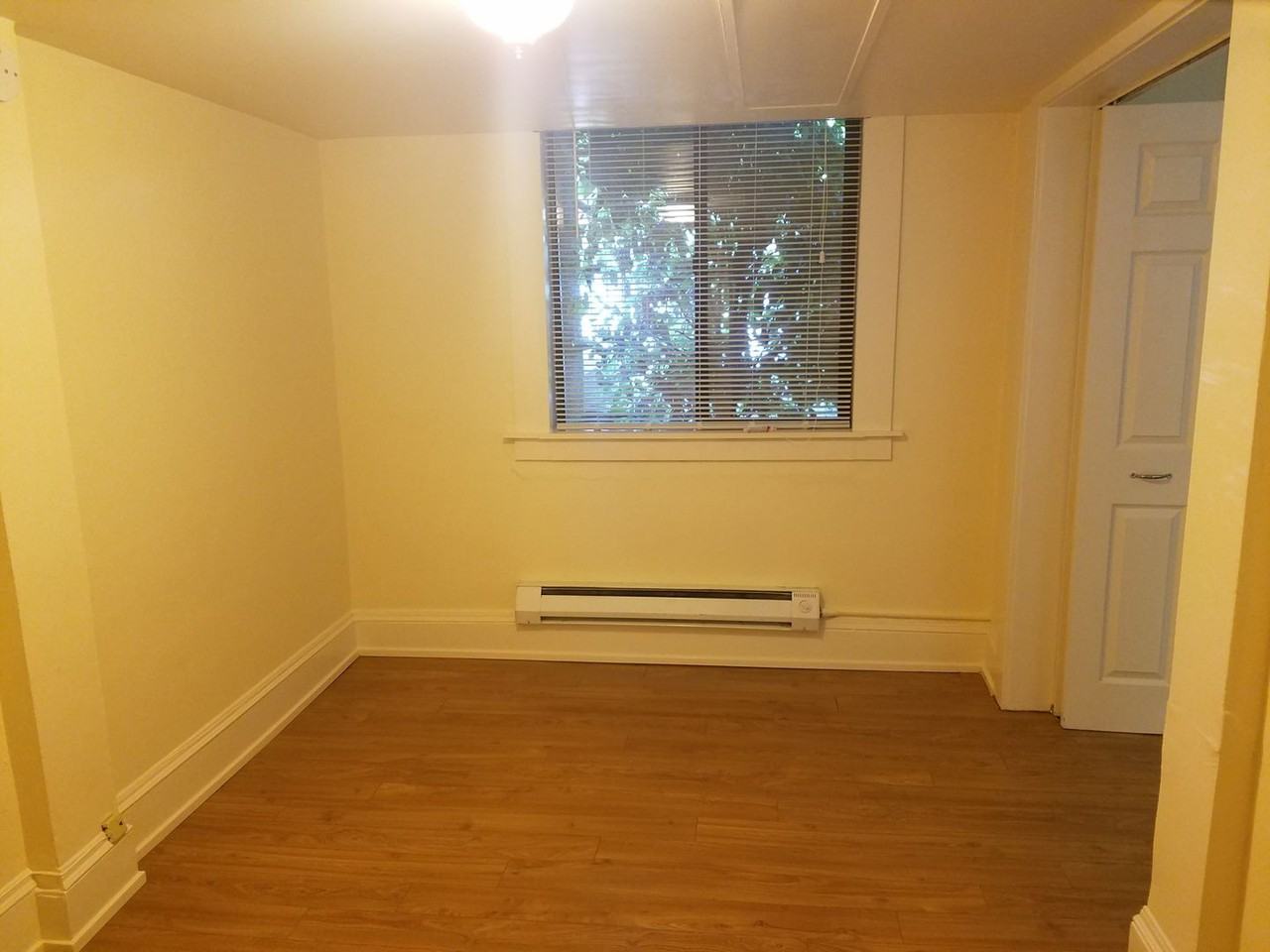 Harvard - Photo 7 of 31