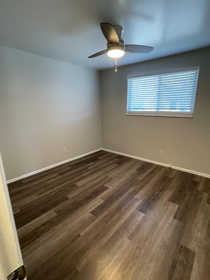 Amazing Renovated Apartments! - Photo 7 of 16