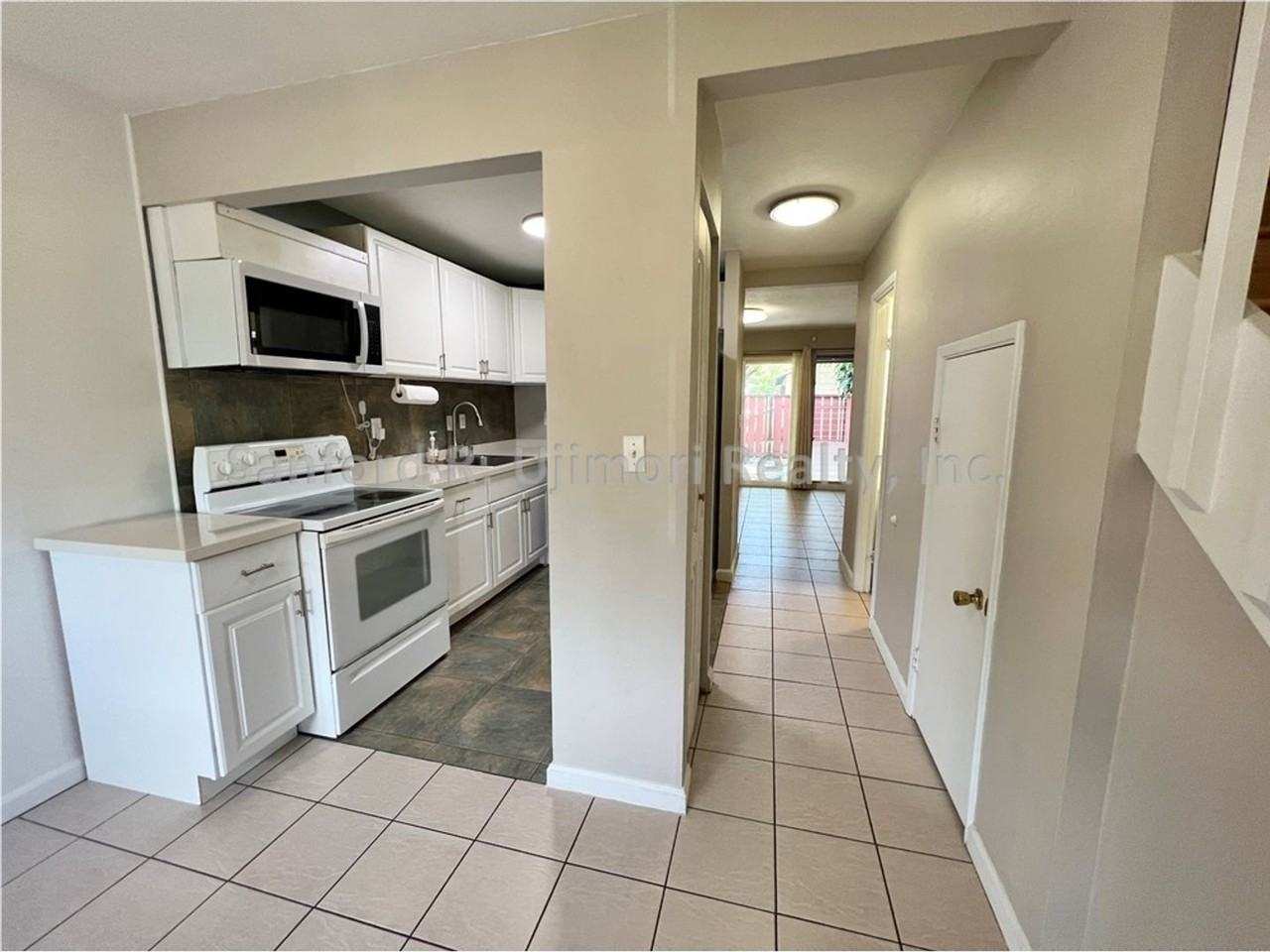 94-067 Anania Dr #113 - Photo 2 of 17