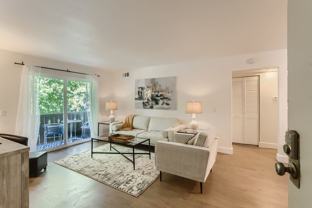 3250 Oneal Cir #J24 - Photo 1 of 1