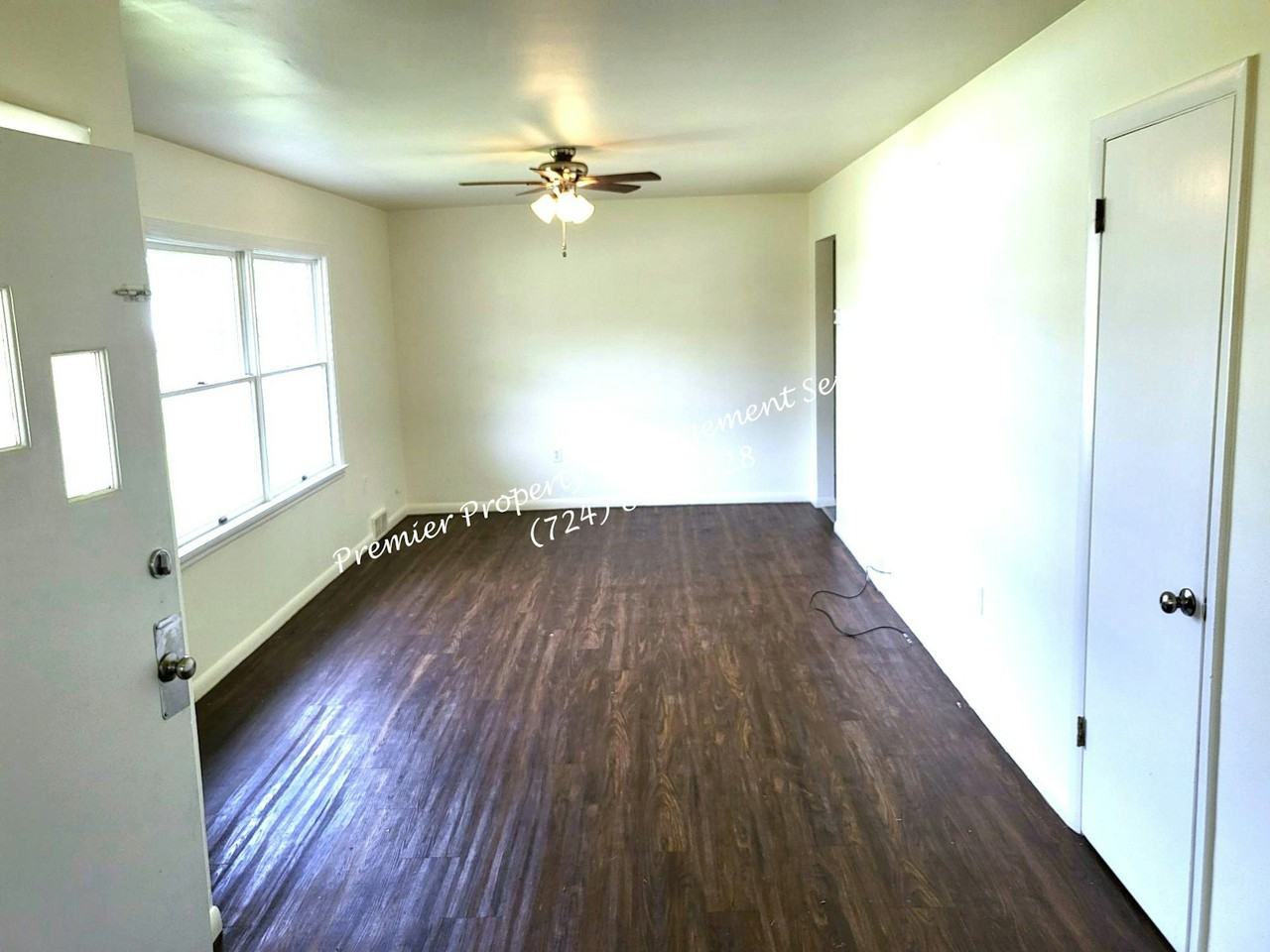 136 Sawyer Drive - Photo 2 of 16