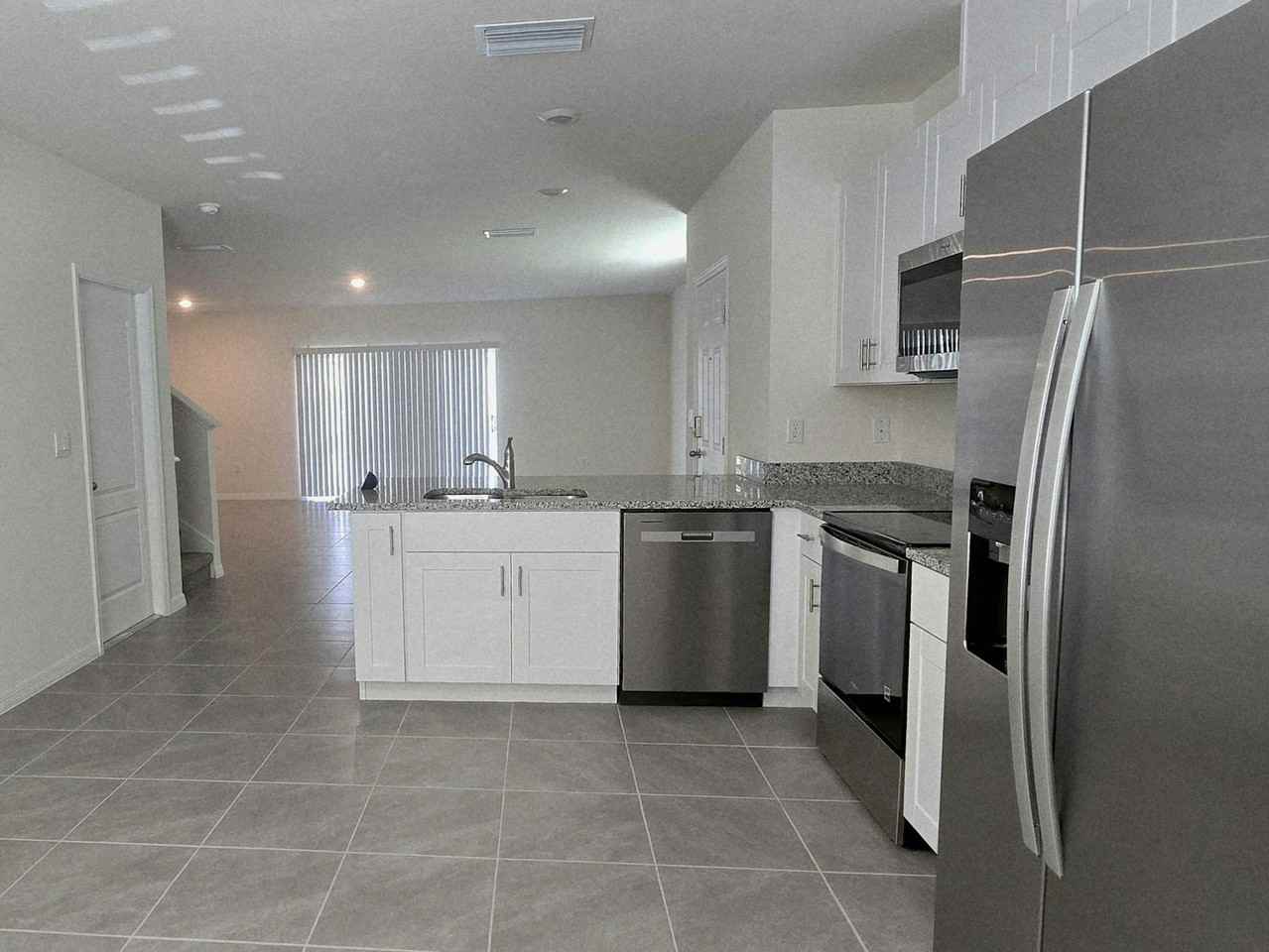 2723 Golden Trout Lane - Photo 5 of 13