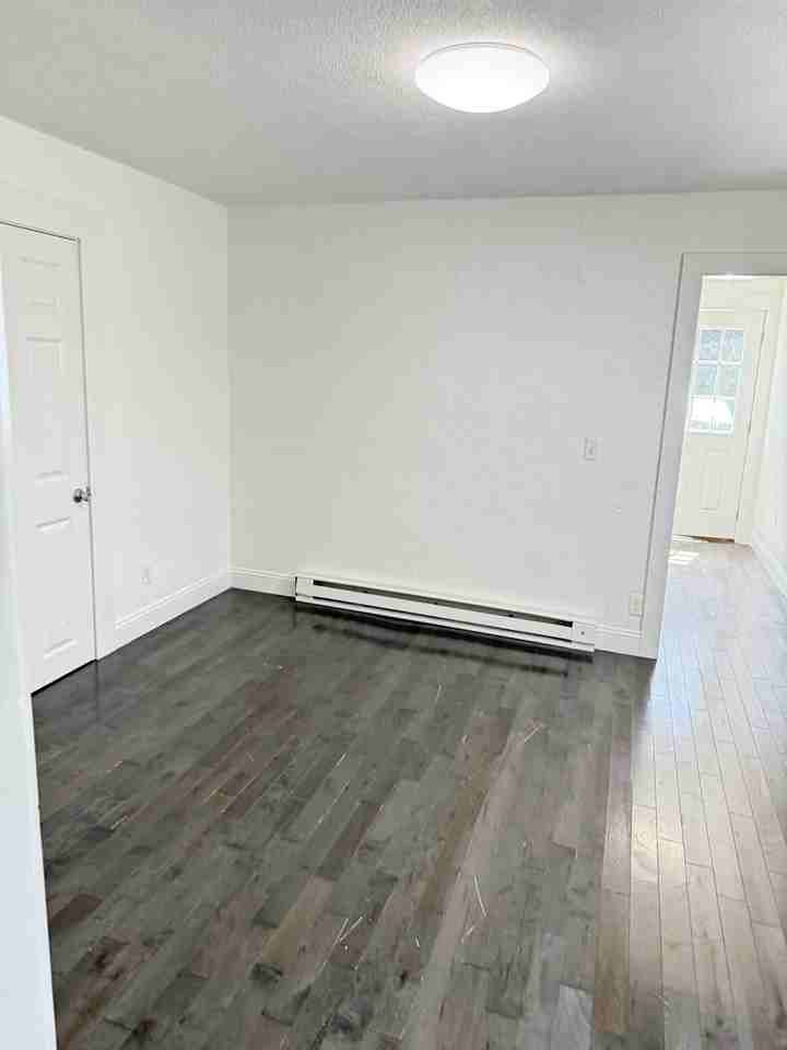 48 Friend Street, Unit Bakery - Photo 5 of 7