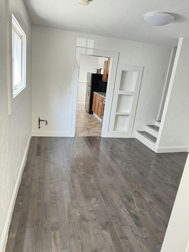 48 Friend Street, Unit Bakery - Photo 7 of 7