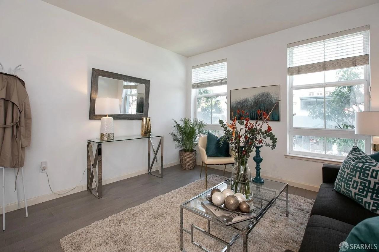 821 Folsom St, Unit 209 - Photo 6 of 38