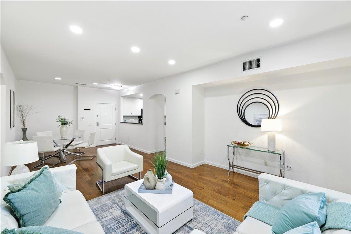 10745 N De Anza Blvd Unit 115 - Photo 4 of 50