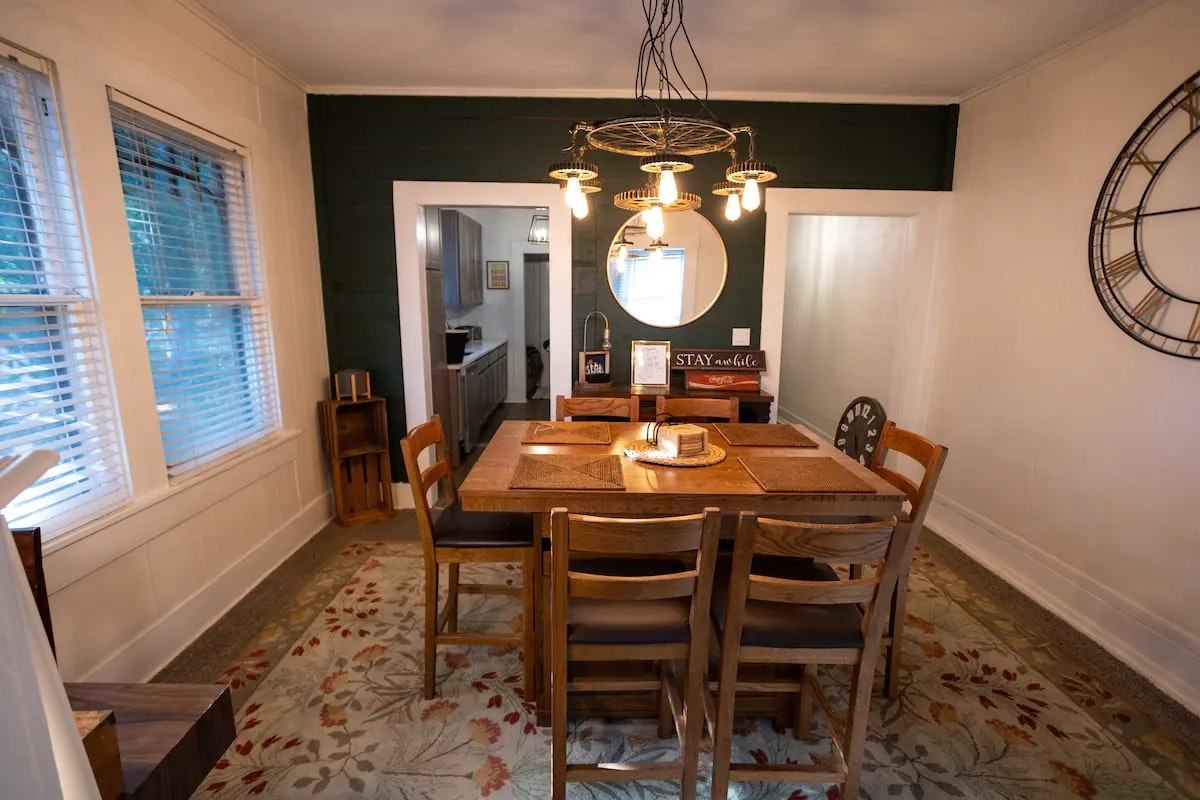 325 Hammond Avenue - Photo 5 of 16