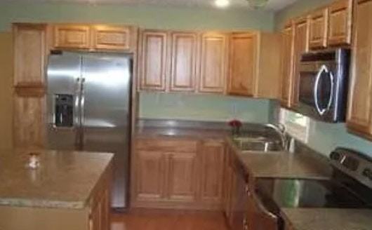 325 Bucknell Circle - Photo 3 of 9