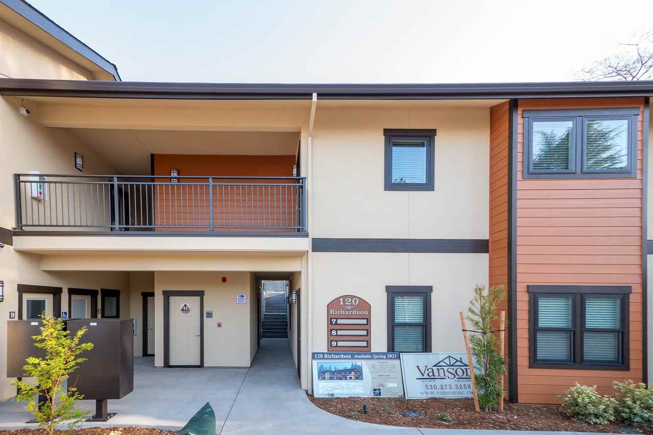 120 Richardson Street - Photo 3 of 14