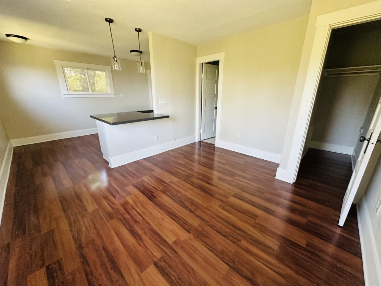 1826 Loma Street - Photo 2 of 4