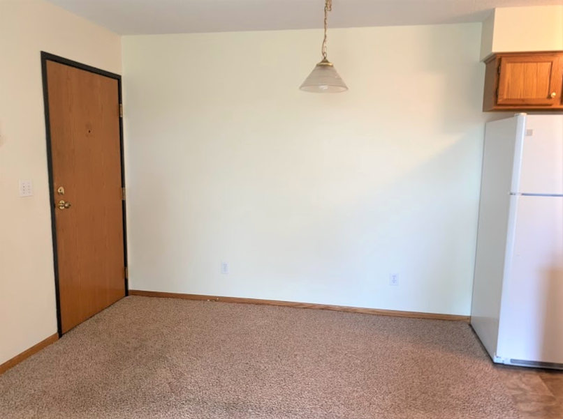 3507 Queen Dr - Photo 4 of 24