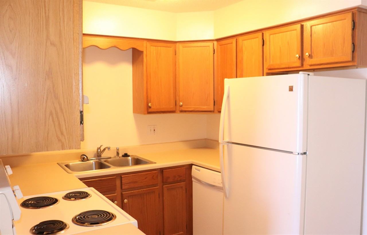 3507 Queen Dr - Photo 6 of 24