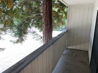 McBride Townhomes - Photo 6 of 17