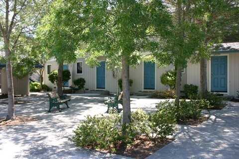 McBride Townhomes - Photo 7 of 17