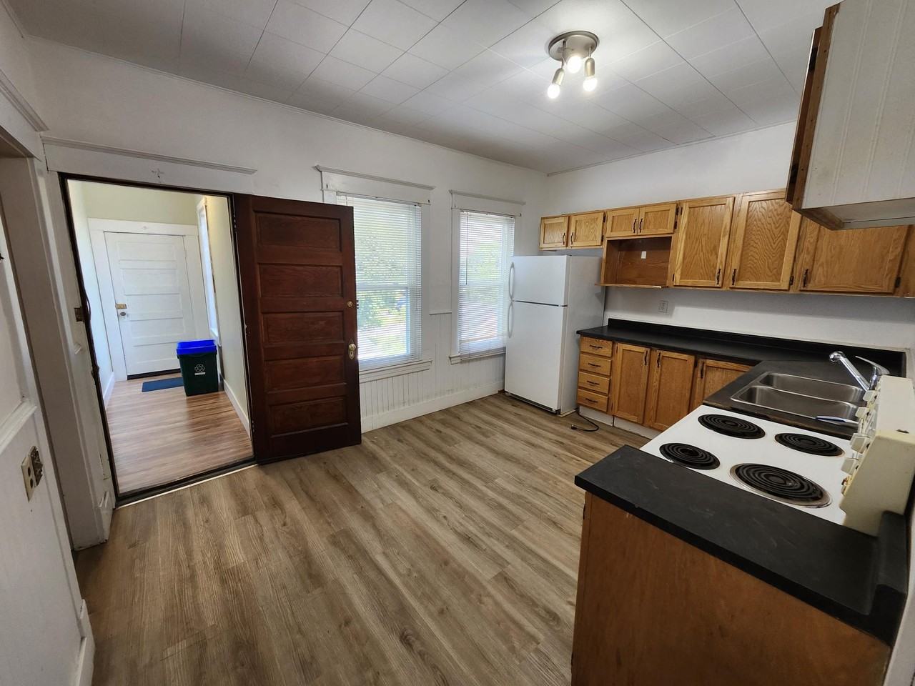 70 Millidge Ave #2 - Photo 3 of 24