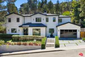 featured image of 1319 Marinette Rd