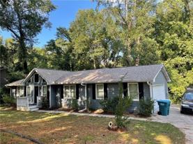 1056 Oak Rd Sw - Photo 1 of 1