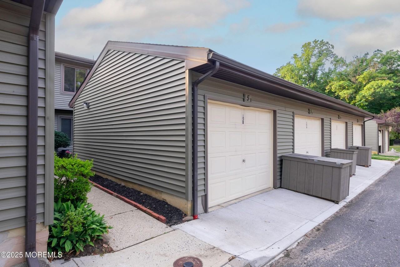 5B Auburn Ct - Photo 3 of 19