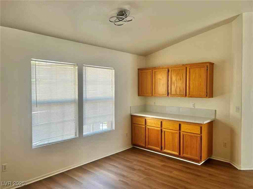 10733 Esk Drive - Photo 4 of 23