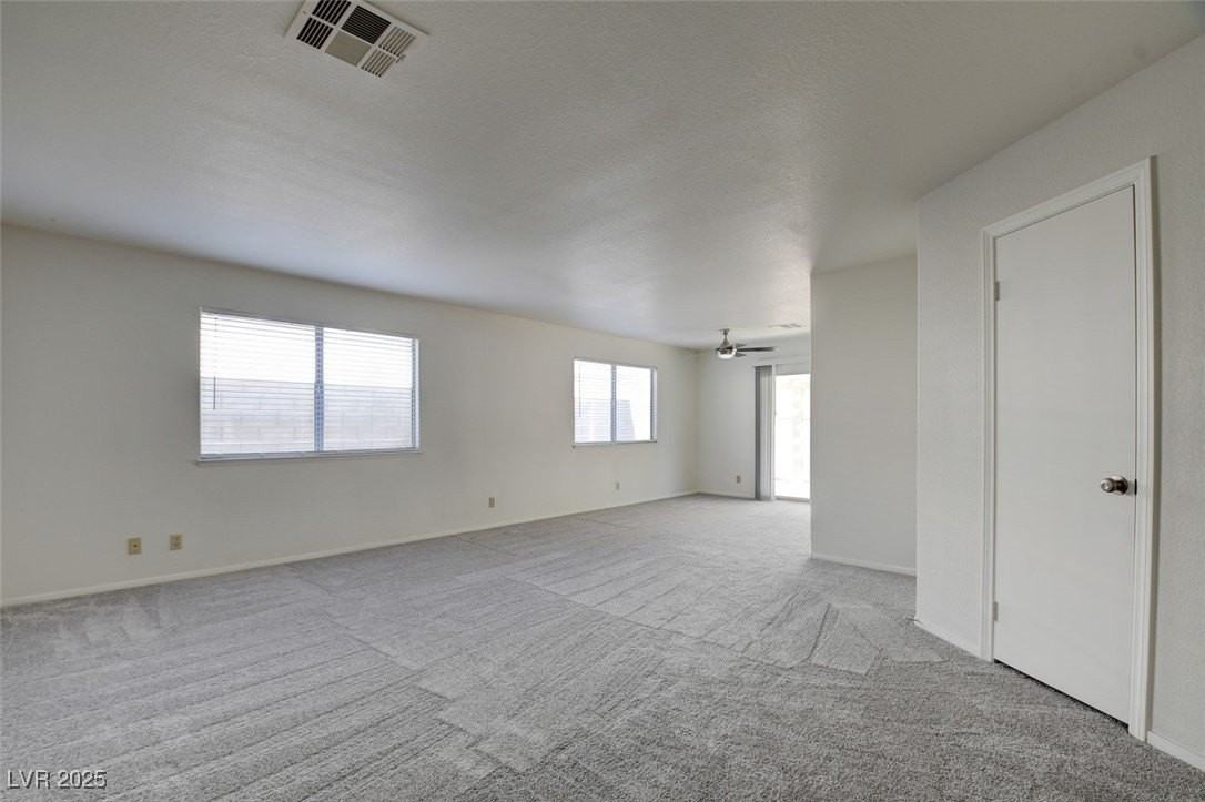 8216 Carmen Blvd - Photo 7 of 32