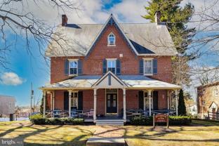 428 N Church St - Photo 1 of 1