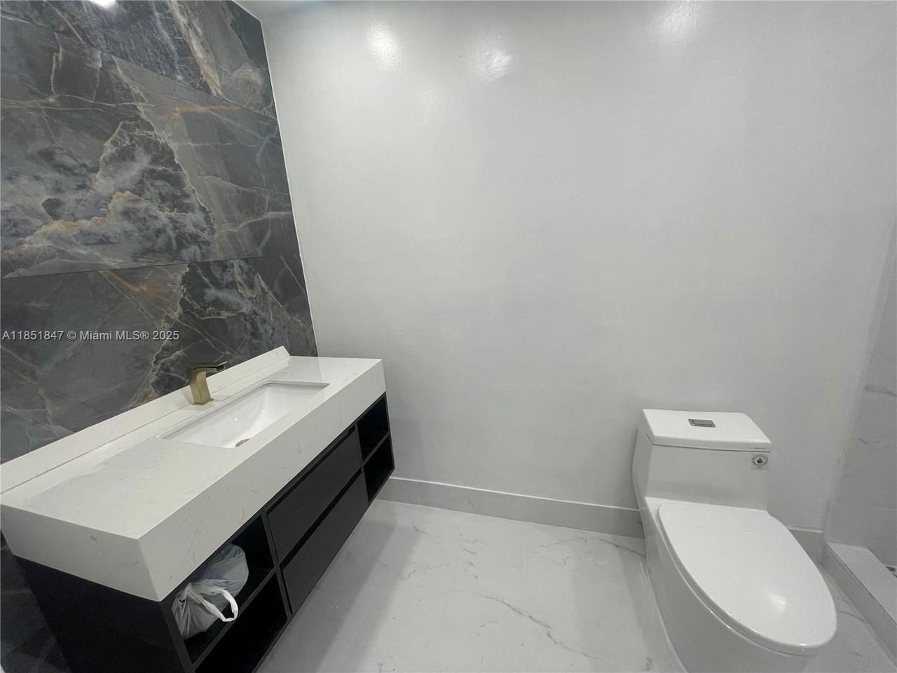 12506 Sw 147th Ter - Photo 3 of 7