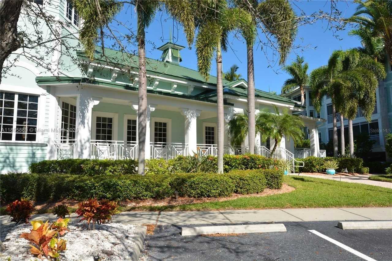 5119 Melbourne St #C304 - Photo 5 of 46